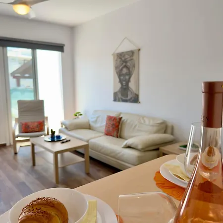 Olive & Sage 3br Walking Distance To Protaras And Pool Paralimni