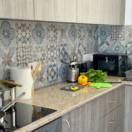 Olive & Sage 3br Walking Distance To Protaras And Pool * Paralimni